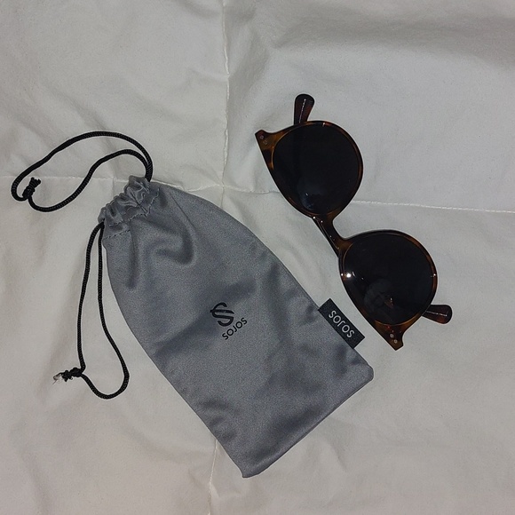 *******SOLD*******Sojos Tortoise Sunglasses - Picture 1 of 4